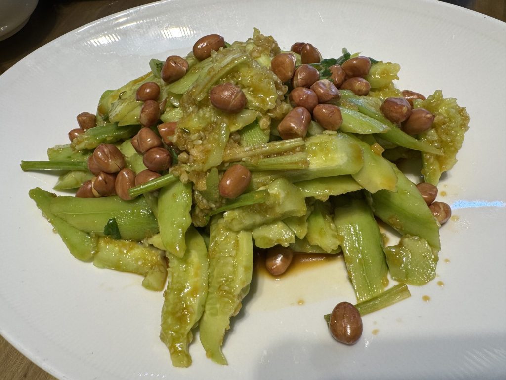 이씨거타당의 오이무침