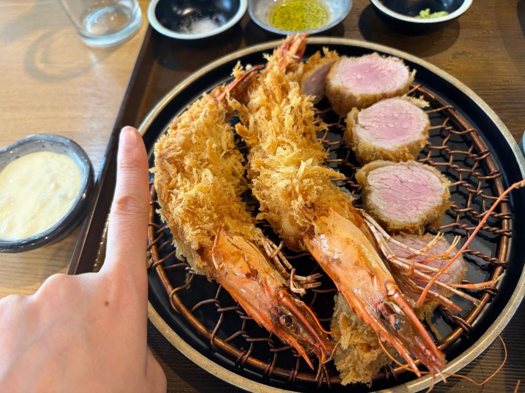 인천 모래내시장 돈나리 새우 히레 돈까스 크기