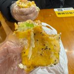 연태 완다몰 안쪽 지엔빙 앨리의 치킨 지엔빙