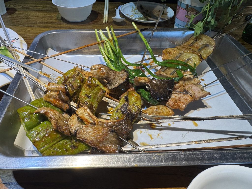 연태대학교 인근 맛집 왕중왕양꼬치의 다양한 꼬치