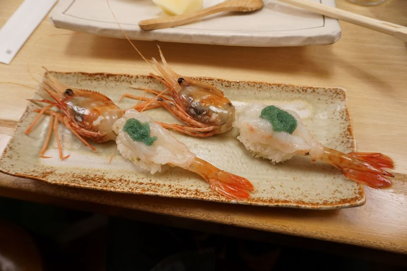 추가로 주문한 도화새우 초밥