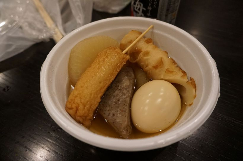 타코만 오뎅과 편의점 오뎅의 비교 사진