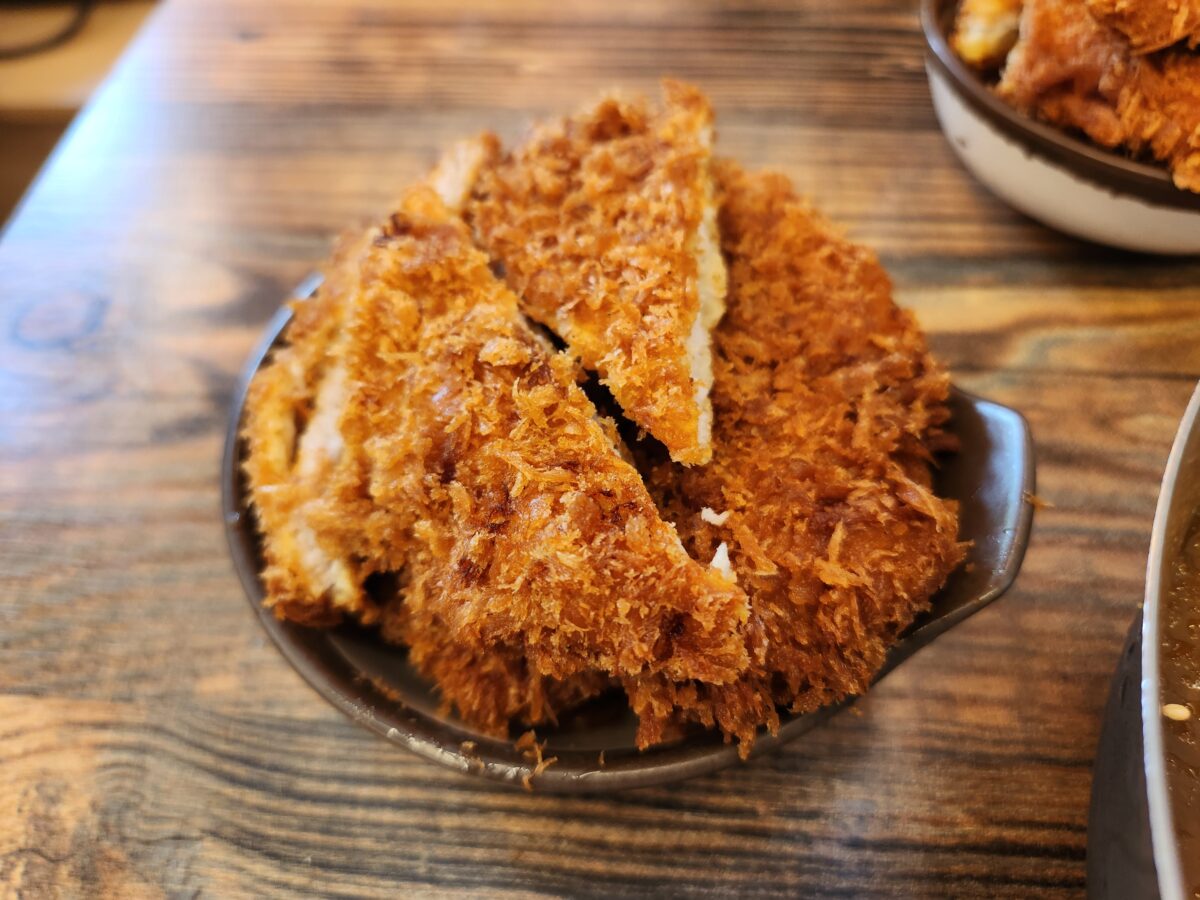 짱이네매콤돈가스냉면 돈가스따로 옵션 바삭한 돈까스